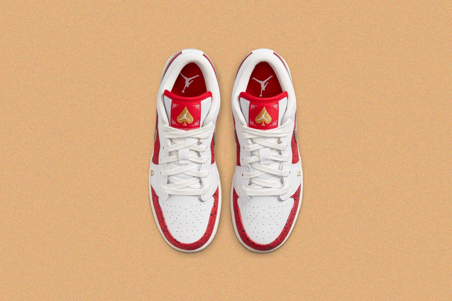 Air Jordan 1 Low SE (GS) - White/Metallic Gold/University Red